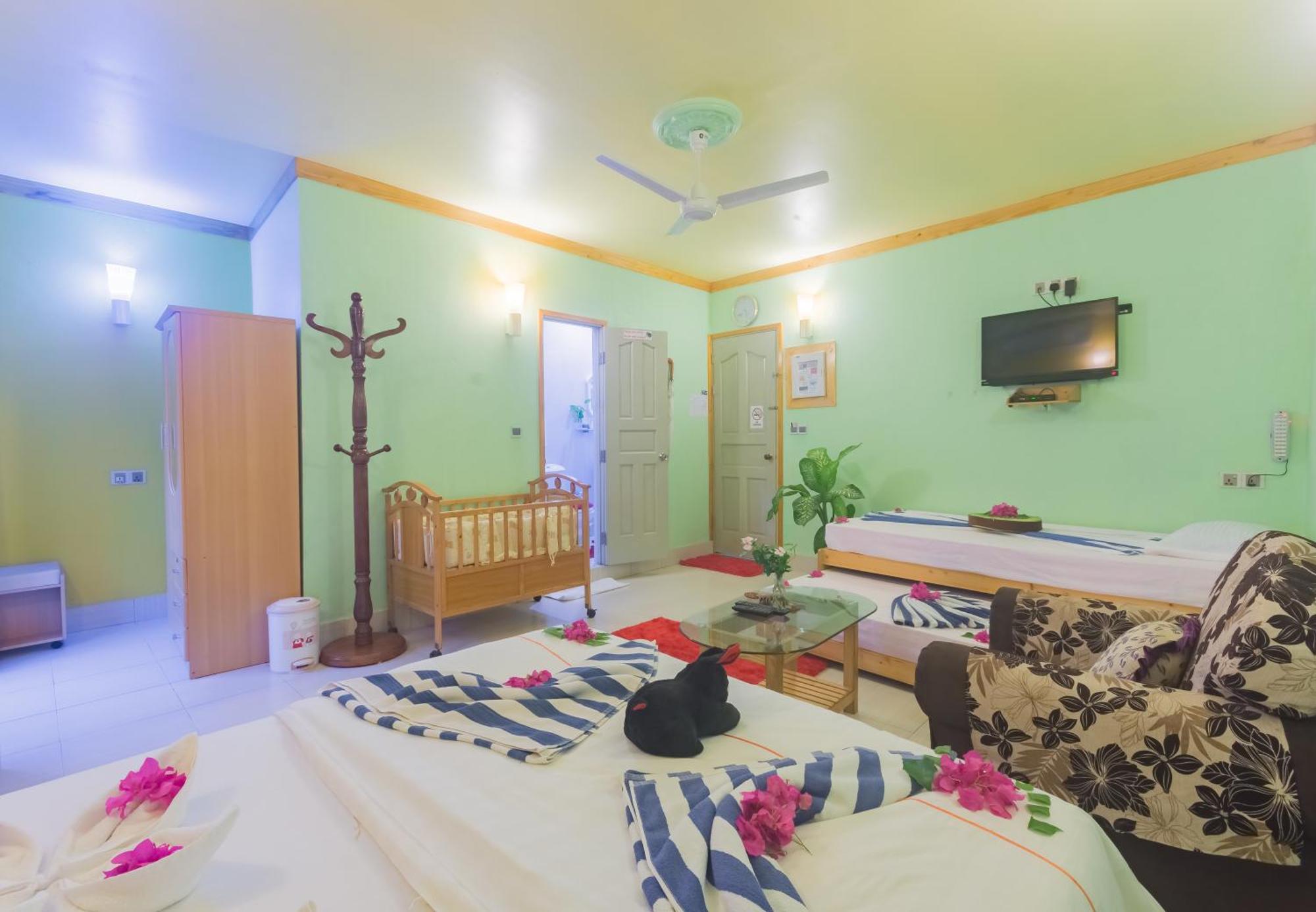 Ukulhas Olhumathi View Inn מראה חיצוני תמונה